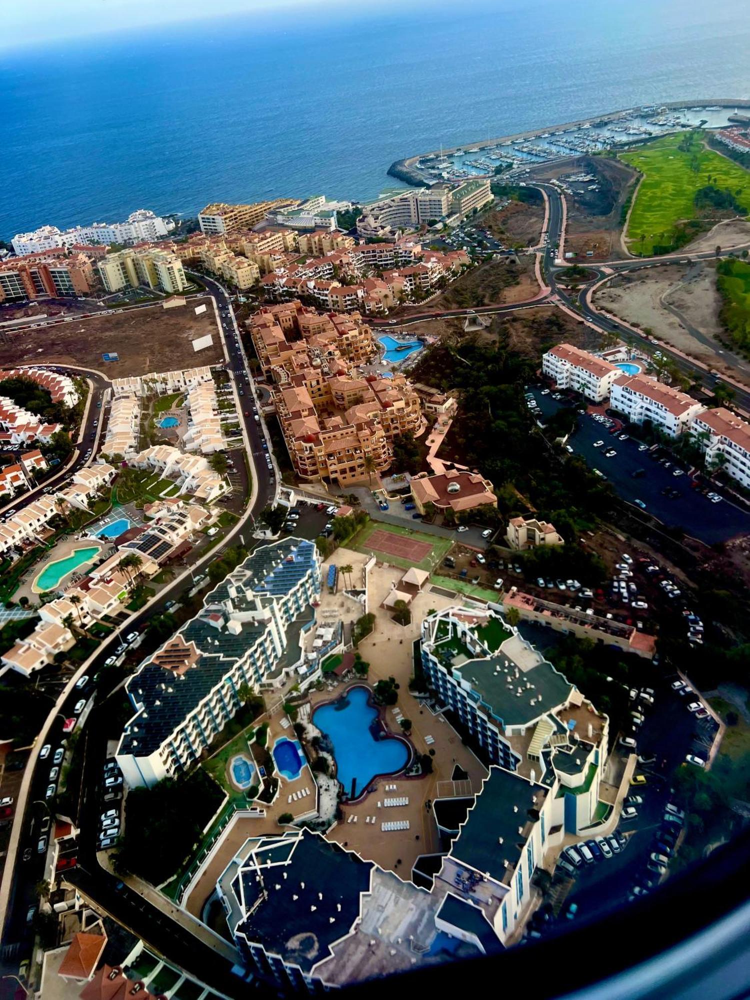 Air Conditioning, Private Parking And Fully Equipped Kitchen In Hotel Room In Golf Del Sur, Tenerife Сан Мигел де Абона Екстериор снимка